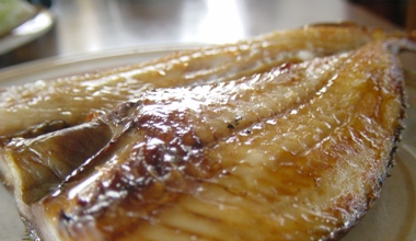 焼きたてですっ!しまほっけの開き